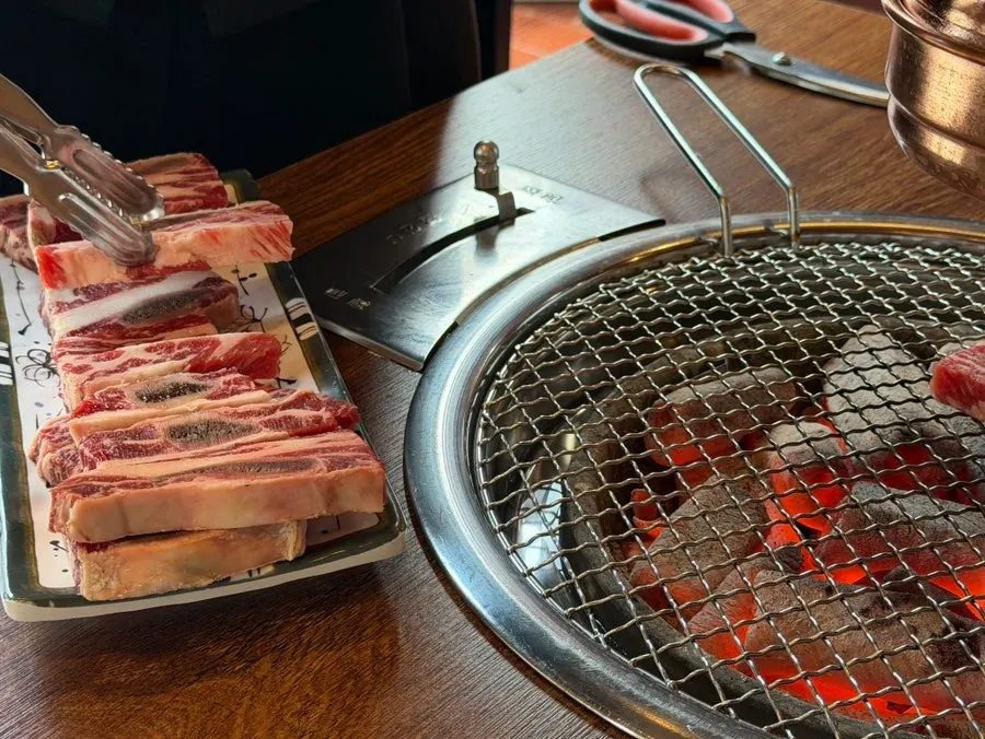 One platter of Ubokgeum fresh beef ribs