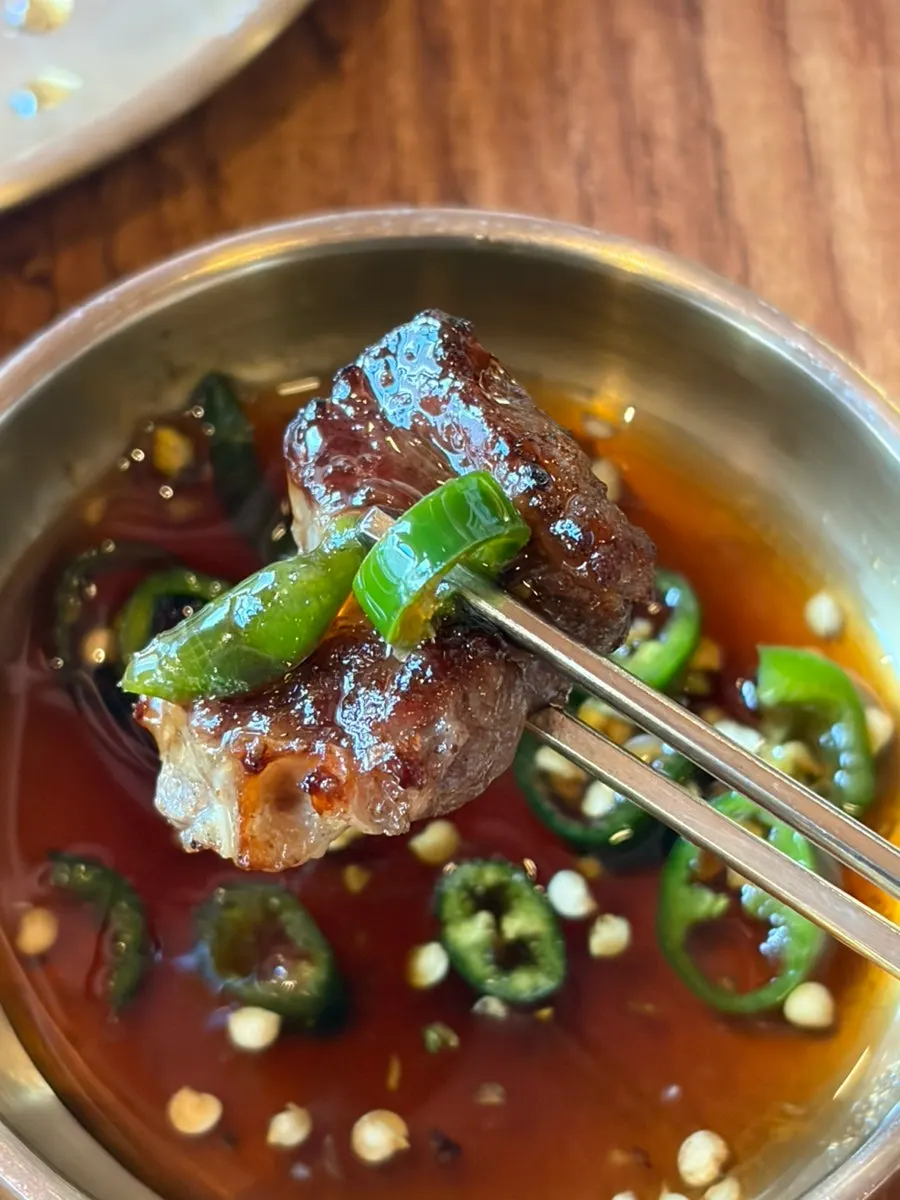 Soaenggalbi placed on myeongi namul