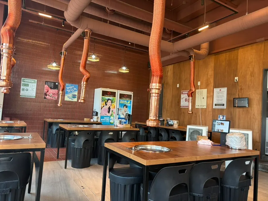 Ubokgeum Saenggalbi restaurant near the Jeonnam Provincial Government Complex in Namak