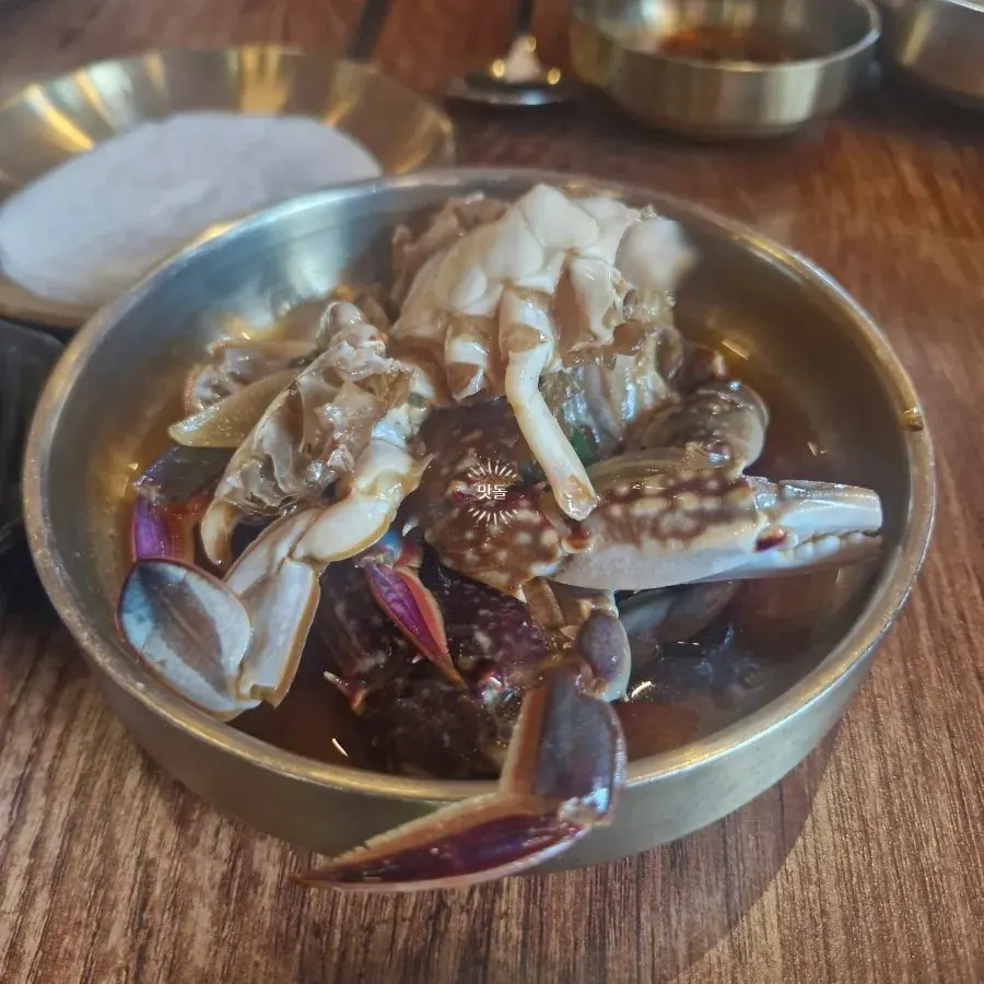 뚝배기에 담겨 나온 계란찜