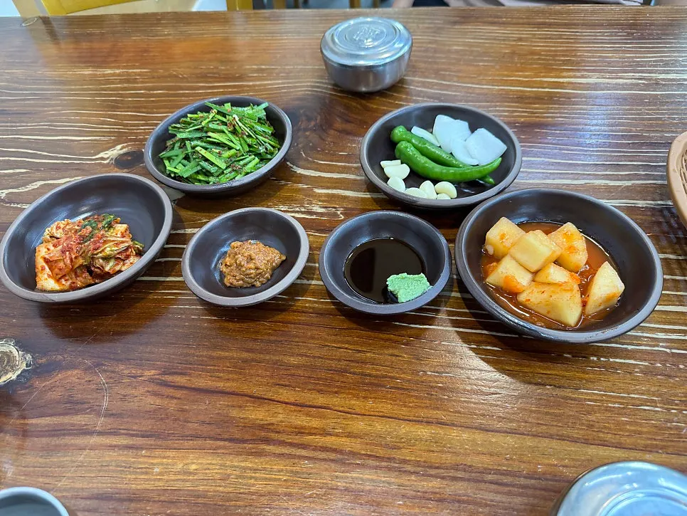 사골육수 내장국밥 한 그릇
