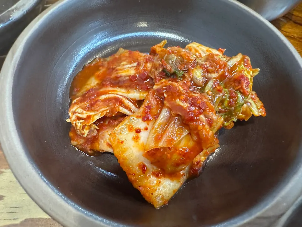 국밥과 함께 나온 깍두기