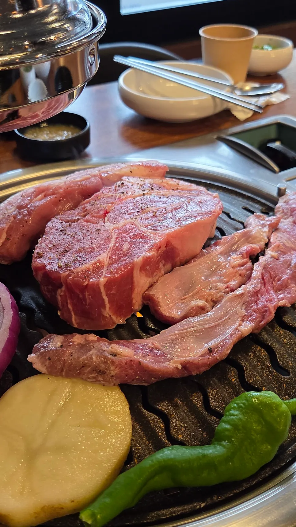 Hanwoo pork mixed set with pork neck, pork belly, and skirt meat