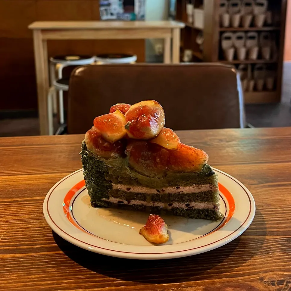 Vintage-feeling atmosphere at Mudeungdowon café