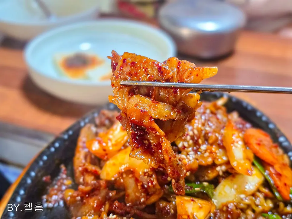 Pork stir-fry with pork and vegetables