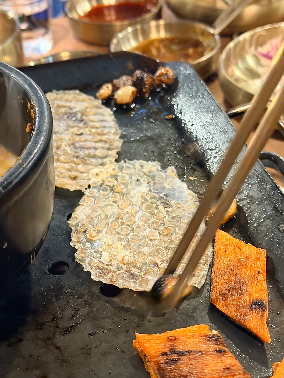 서비스로 나온 쫀디기 구이