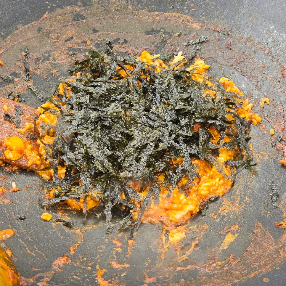 Stir-fried rice made to finish the dakbokkeumtang