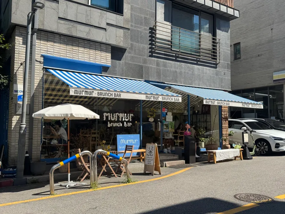 Exterior and entrance of Meolmeol Pangyo