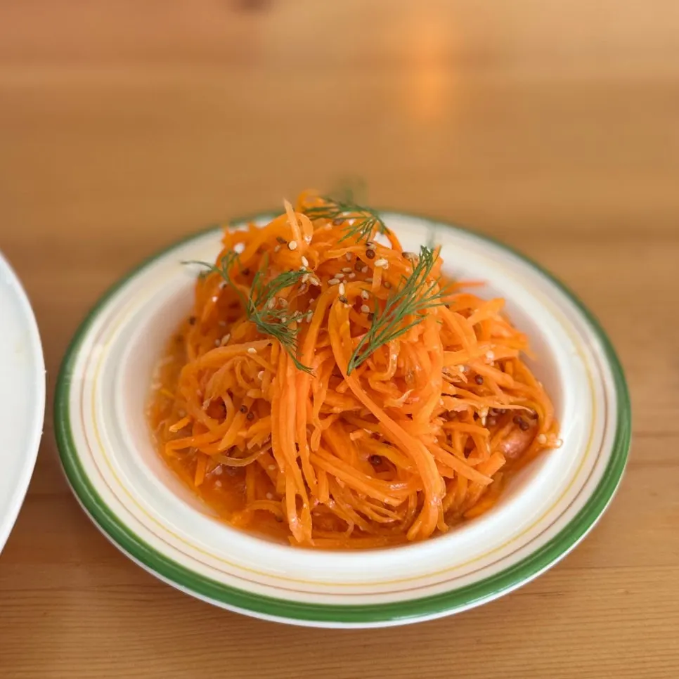 Close-up of the truffle cream pasta noodles