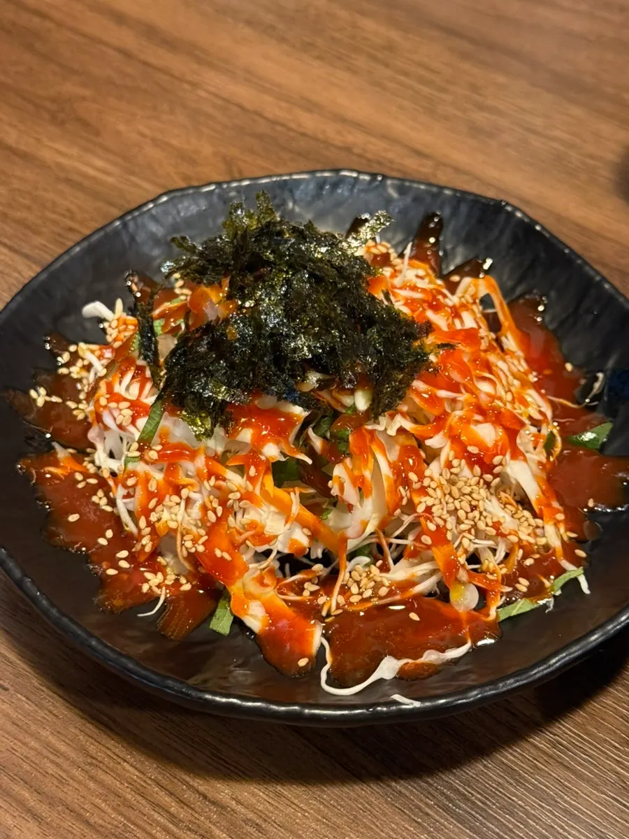 口味不重的生魚片拌菜