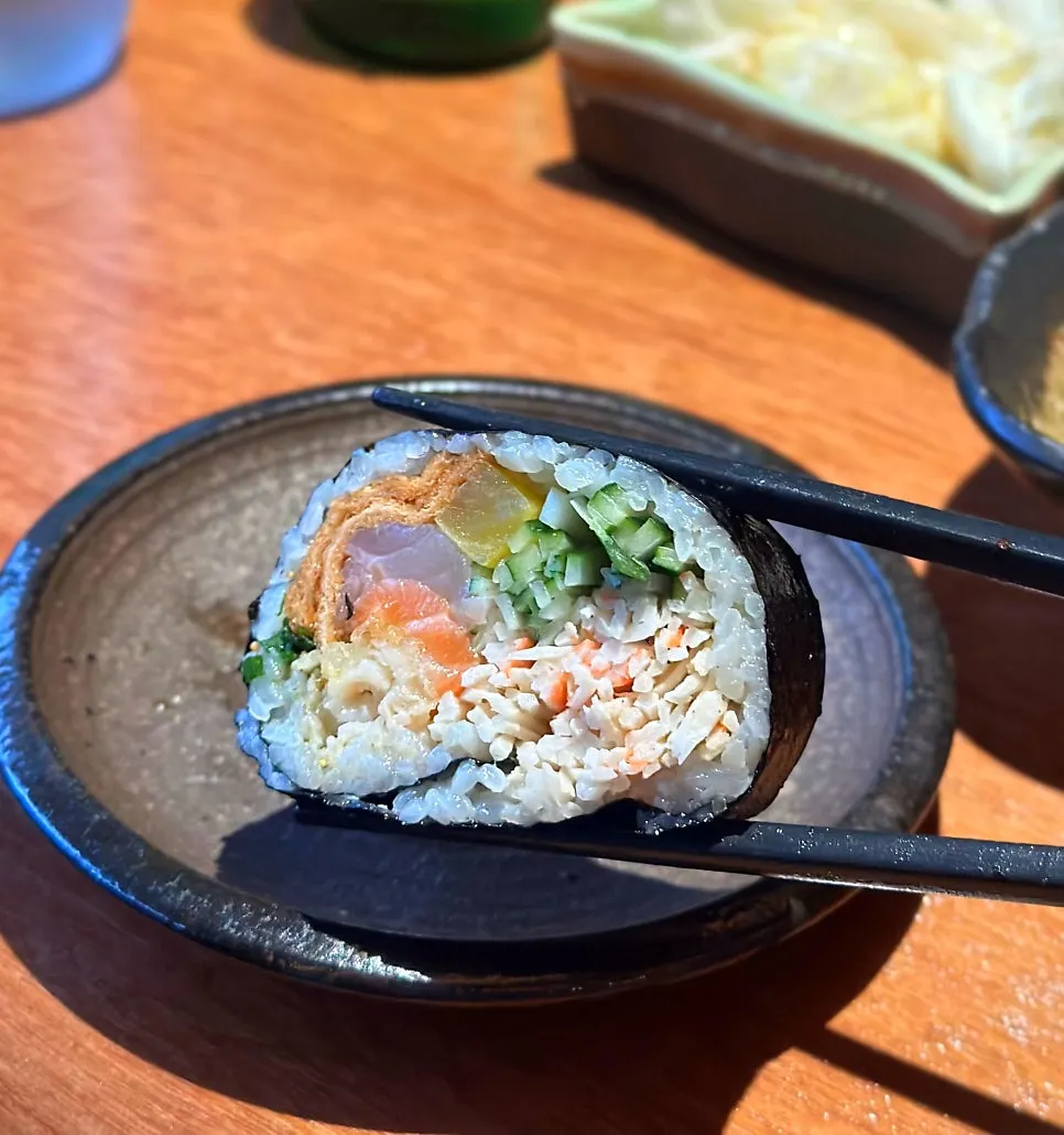 Five pieces of futomaki packed with filling