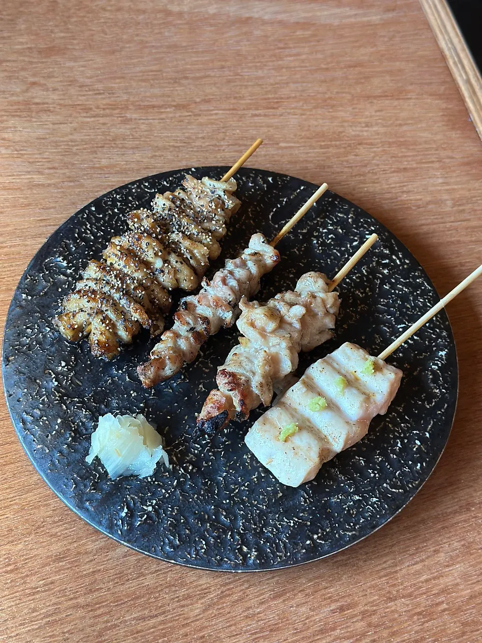 Charcoal-grilled four-kind yakitori course