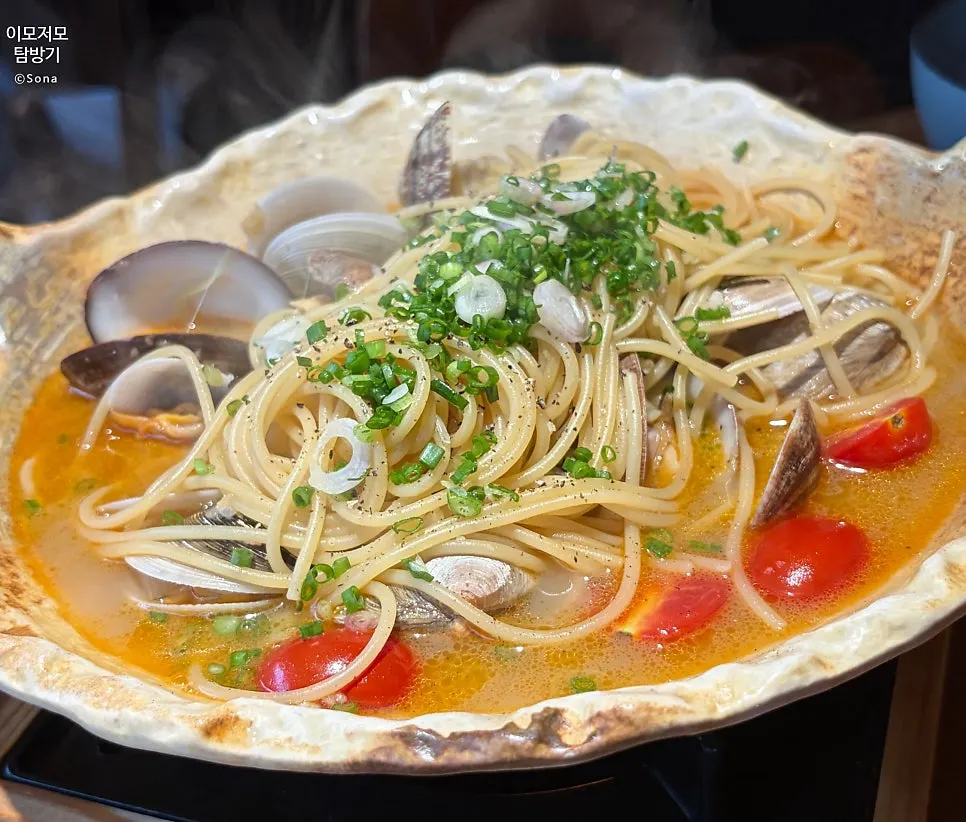 조개버터술찜 국물과 면