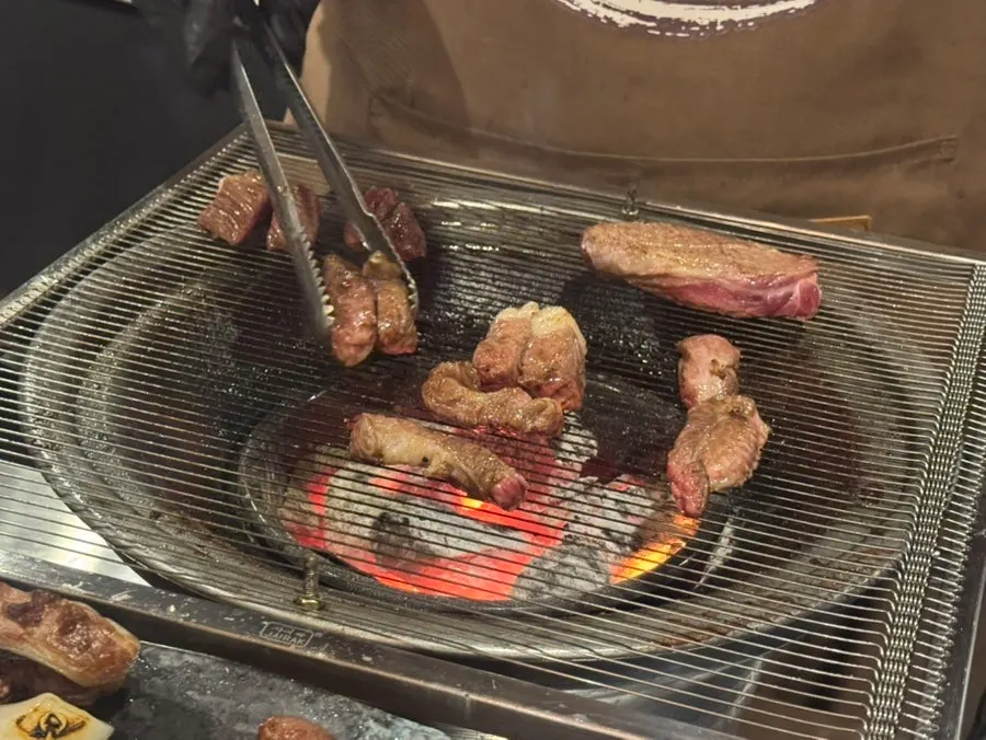 추가 주문한 티본스테이크