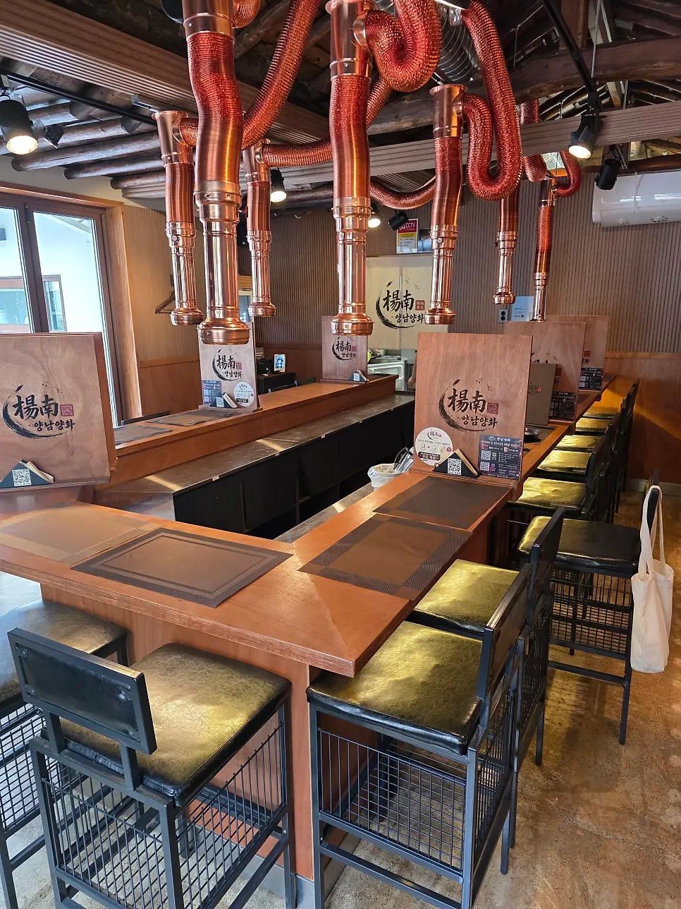 Hanok-mood interior lit with soft indirect lighting