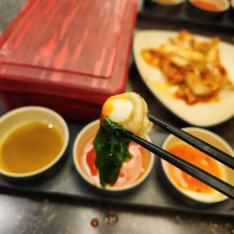 A plate of picked-out clam meat