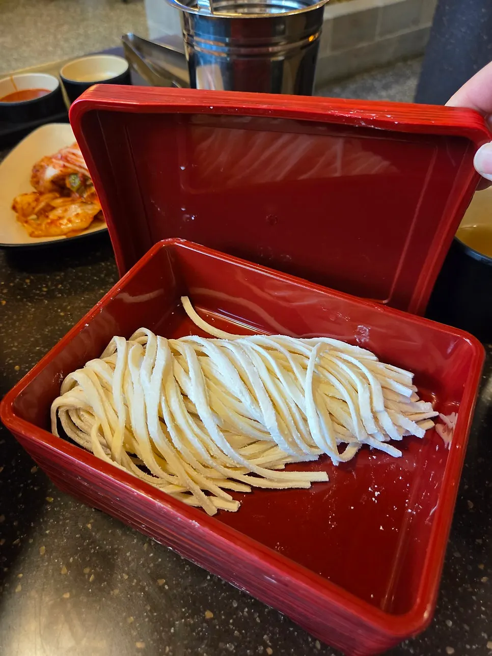 샤브 국물에 넣을 칼국수 면