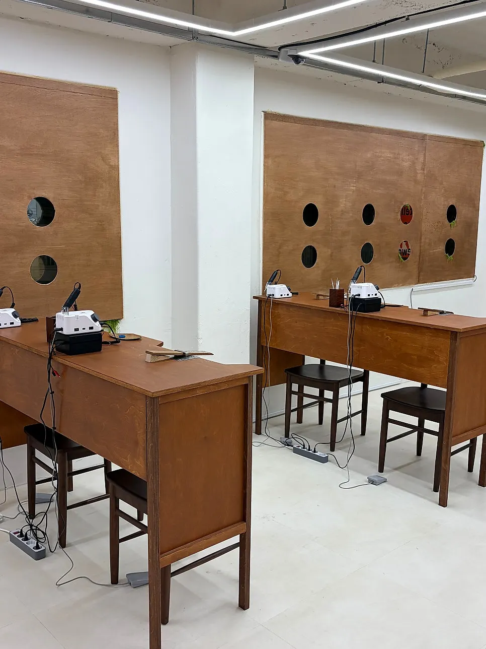Consultation and work table at Munak workshop