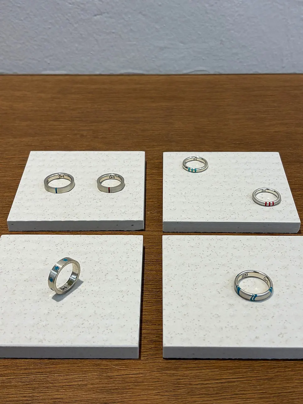 Ring samples showing the difference between glossy and matte finishes