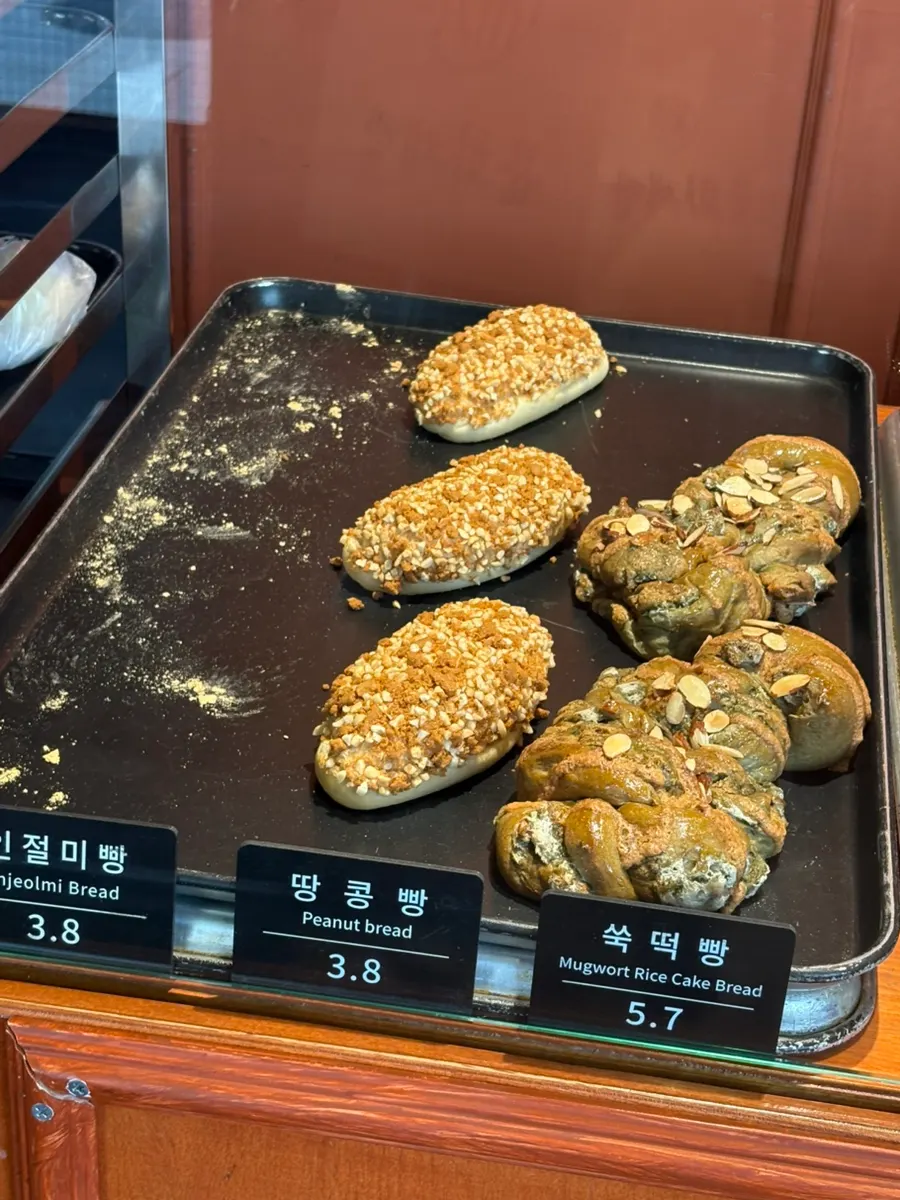 A retro-style bread on display at Munhwa Bakery
