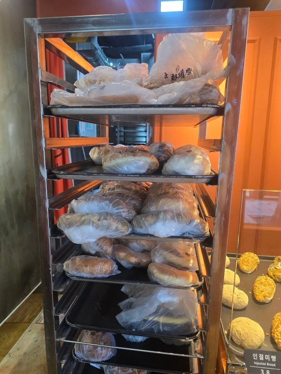 View of the takeout-only Munhwa Bakery