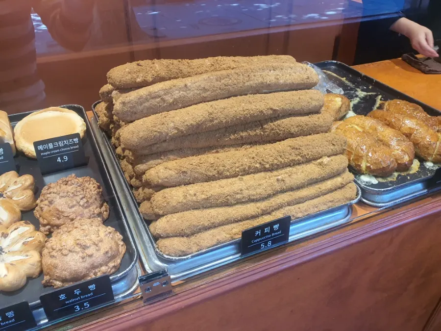 문화제빵 커피빵 진열 모습