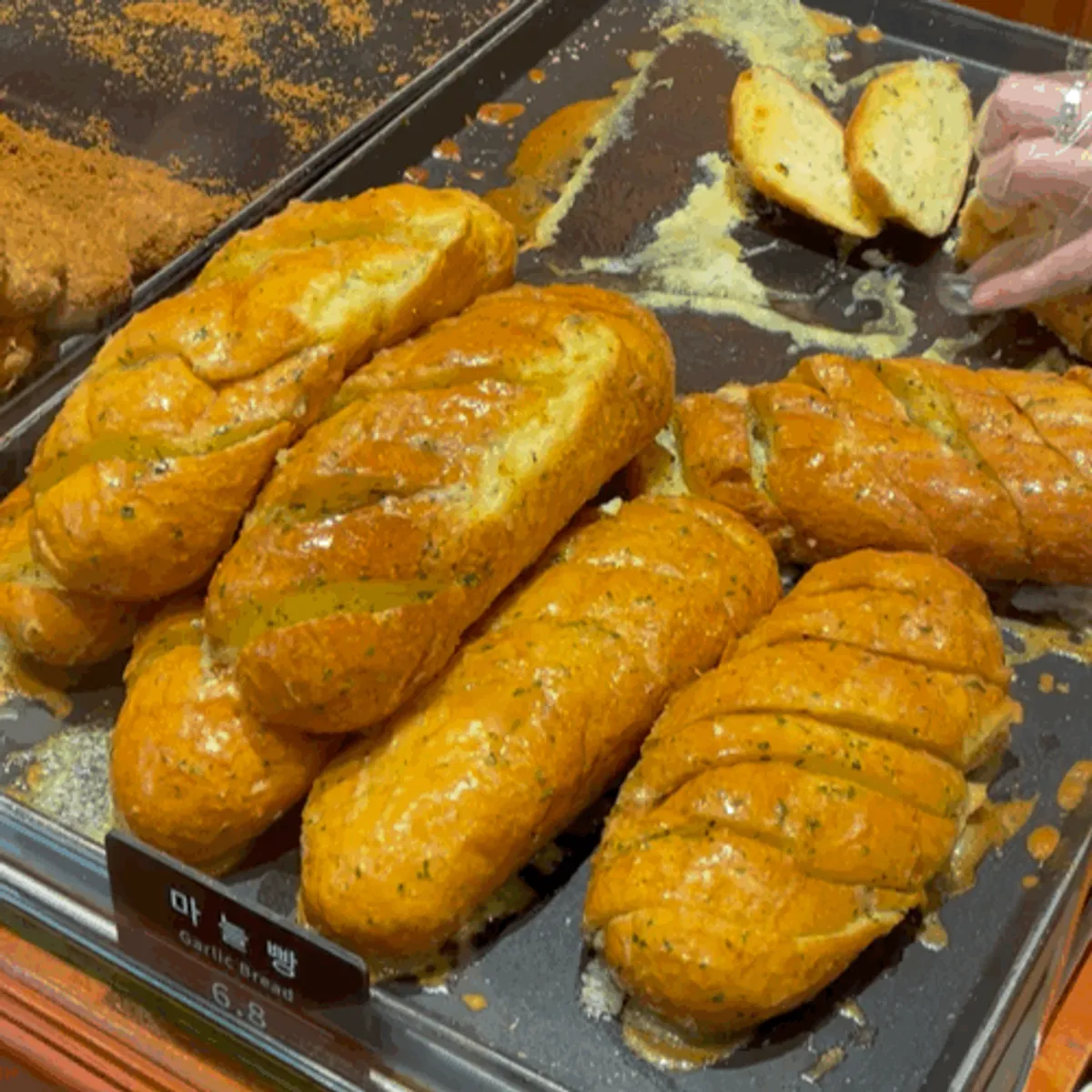 Open-layout interior of Munhwa Bakery