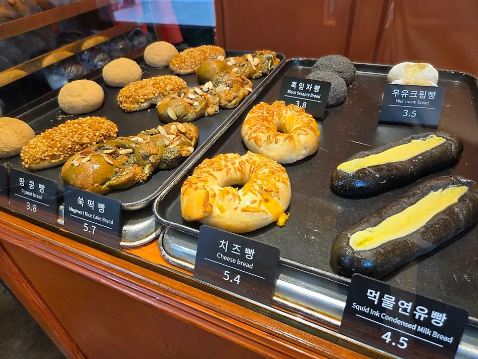 Various breads inside Munhwa Bakery