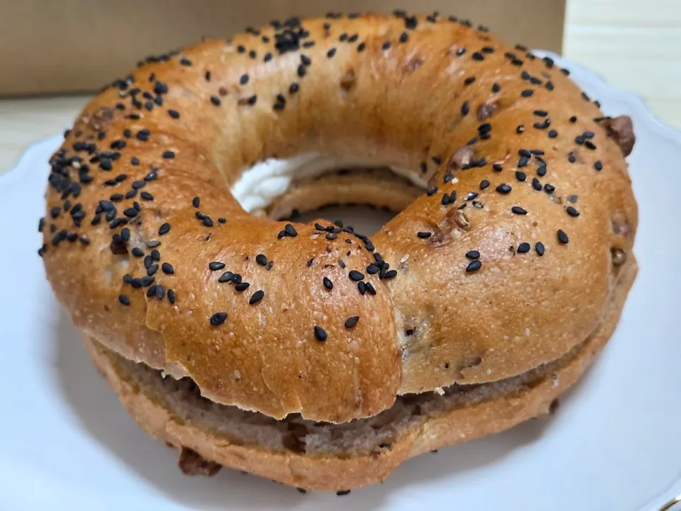 Two Munhwa Bakery breads placed on a plate