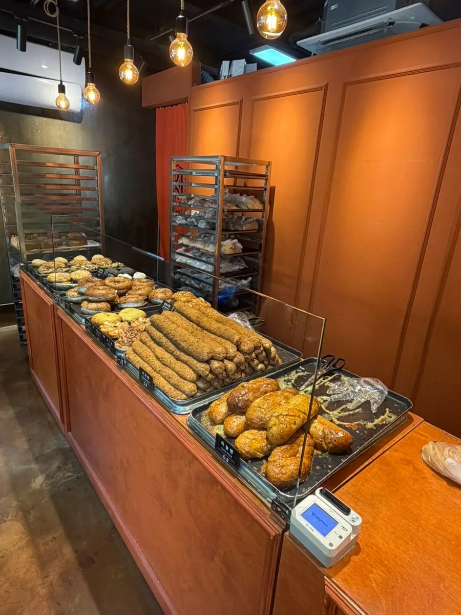 Bread display inside Munhwa Bakery