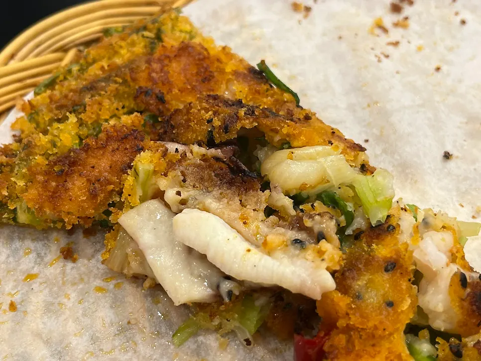 Cross-section of the seafood pajeon showing shrimp and squid