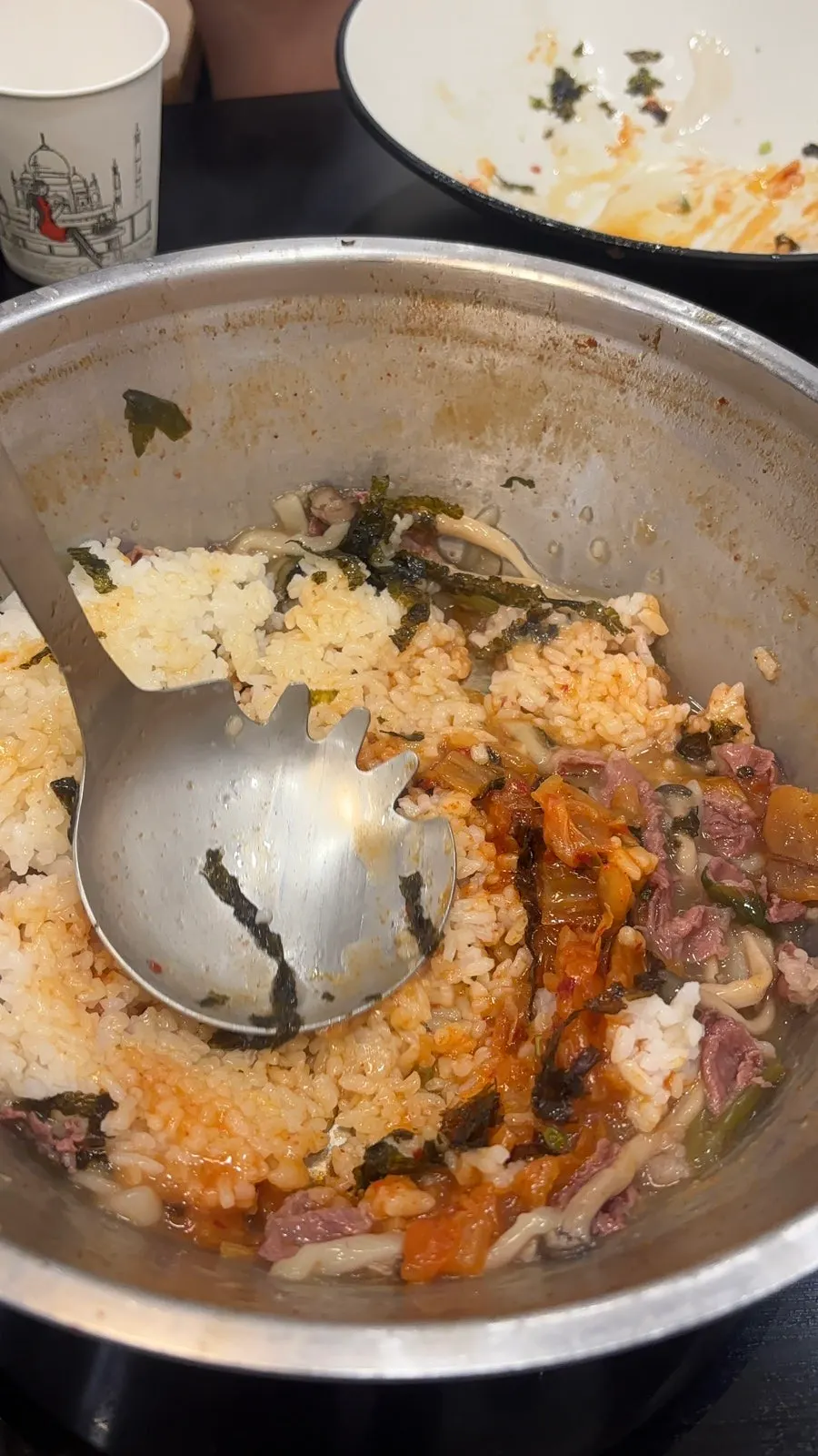 배부르게 먹은 샤브칼국수 마무리