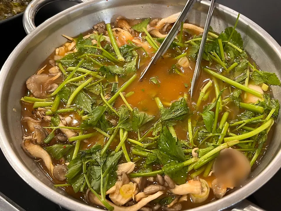 House-made kalguksu noodle strands