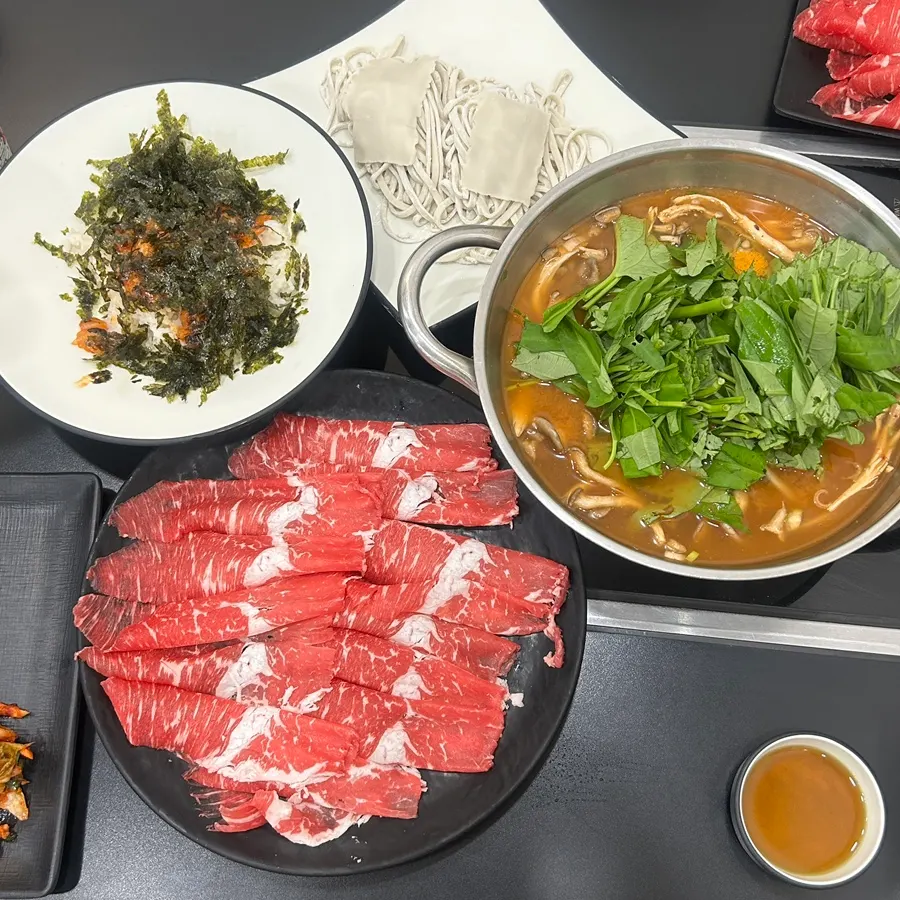 빨간 보통맛 육수 2인 샤브샤브 냄비