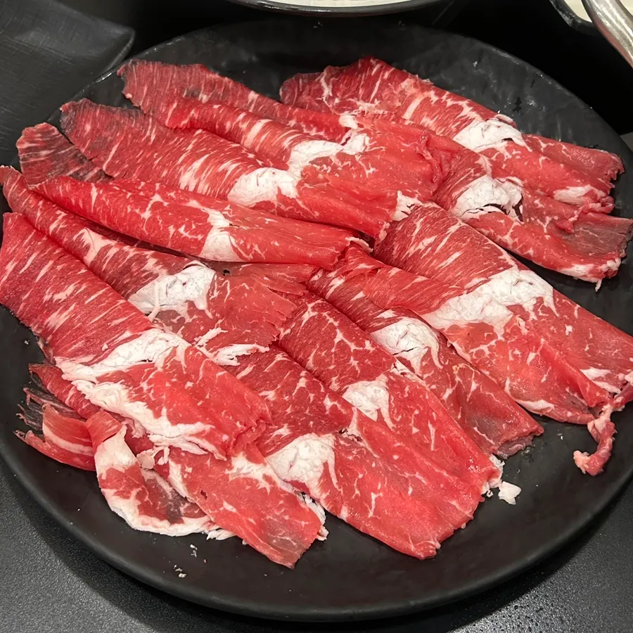 부산 문현동 샤브칼국수 모래시계 5분 타이머 면·공심채 추가, 윤우재