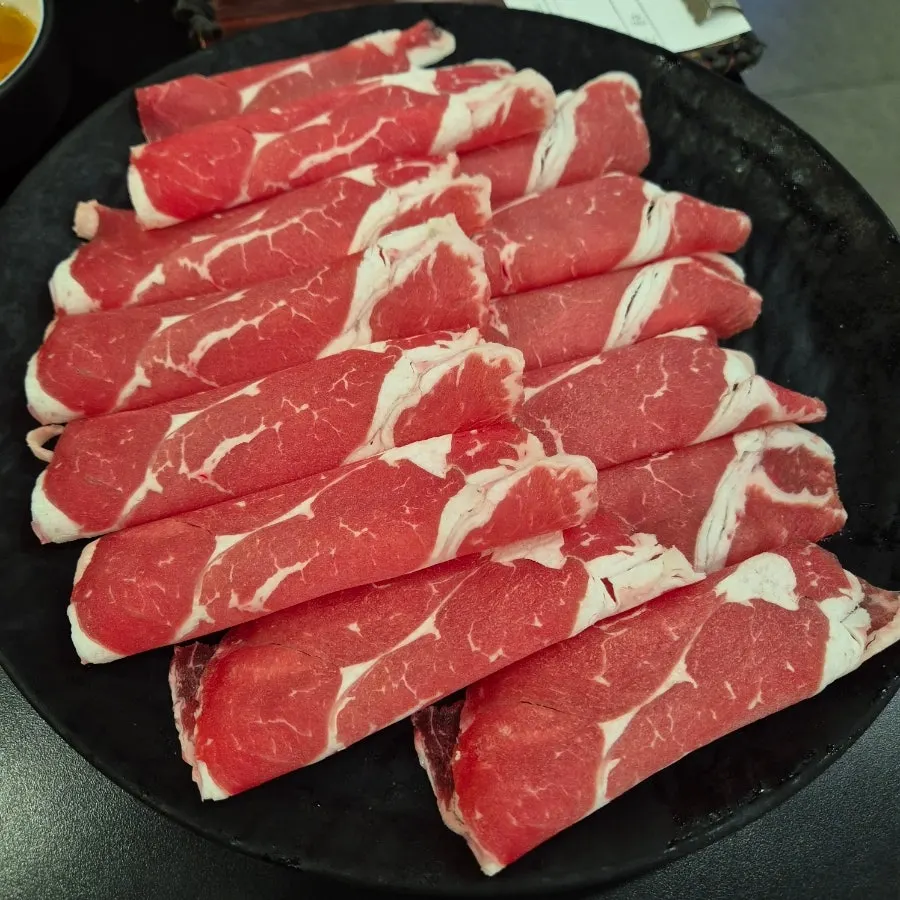 Table setting with the added seafood pajeon