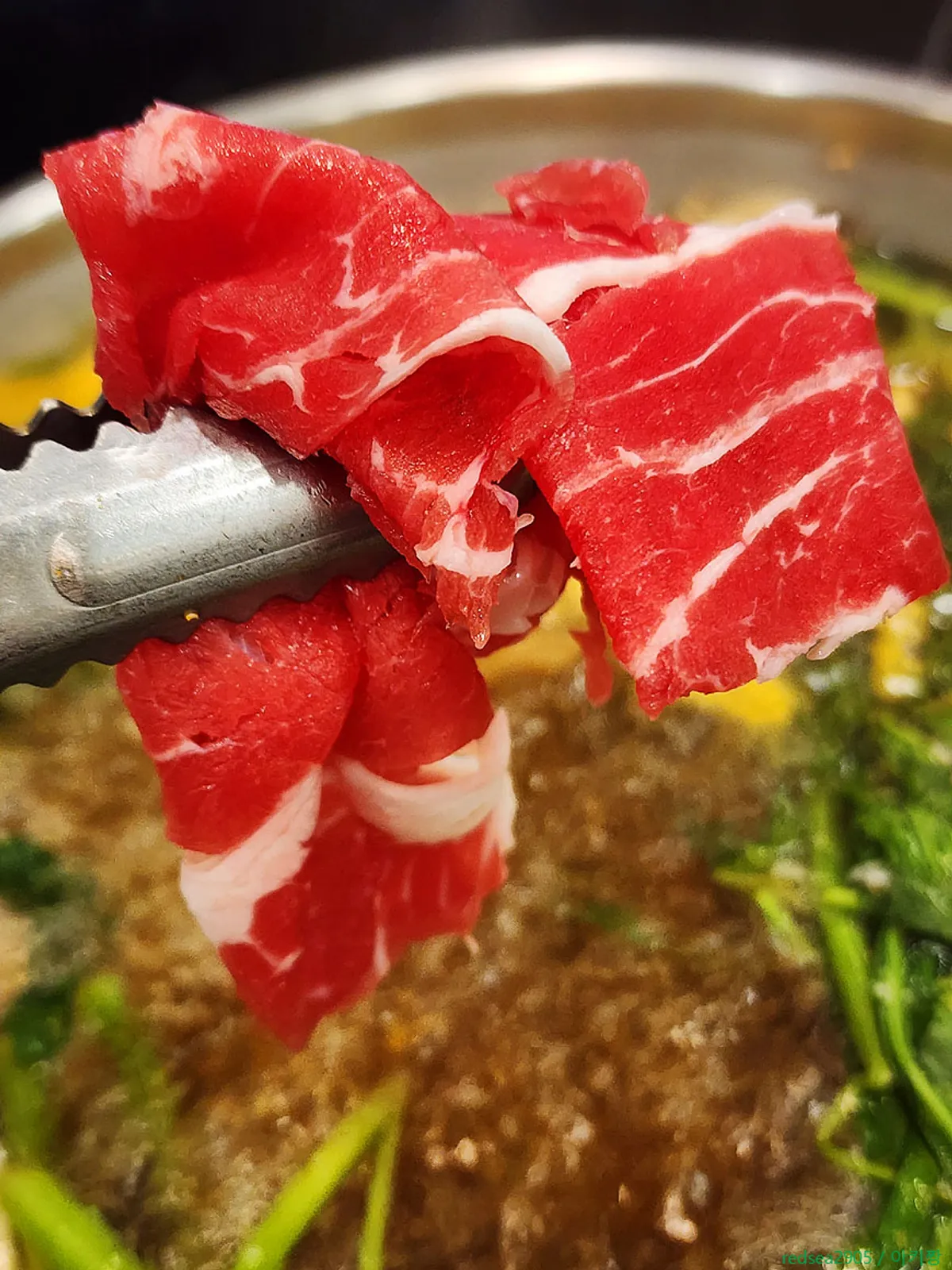 A plate of beef for one serving of shabu shabu