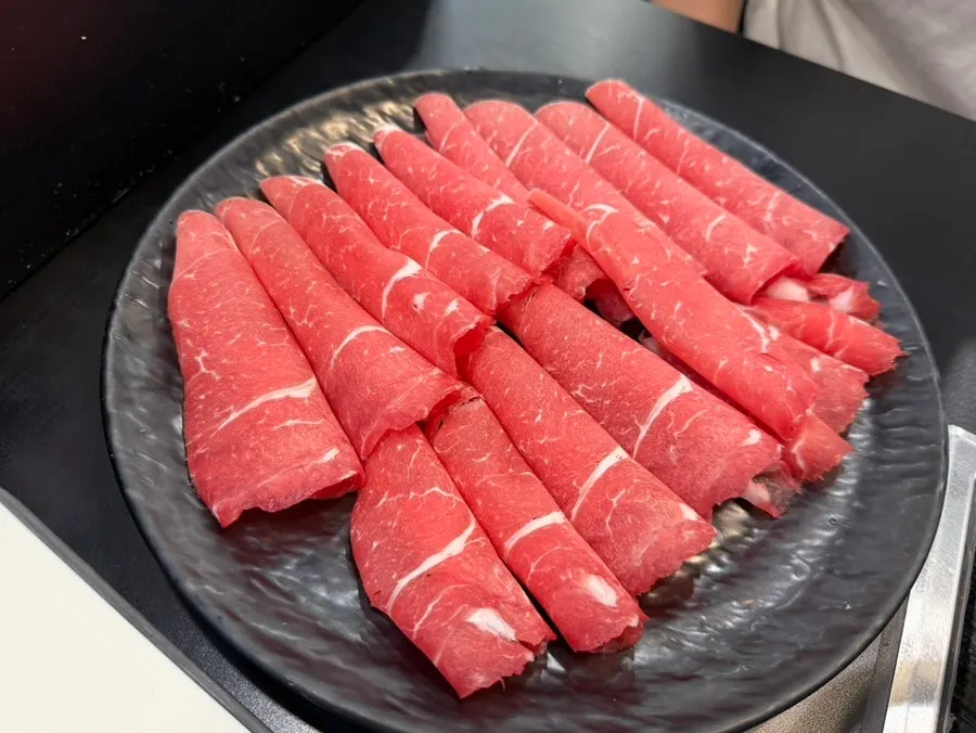샤브샤브 칼국수 메뉴 구성 안내