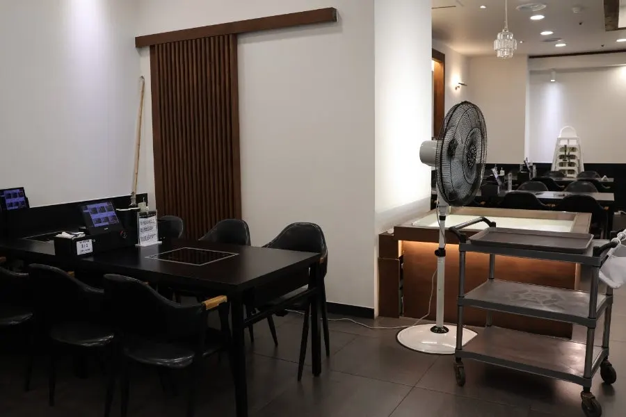 Interior with white tones and wood accents