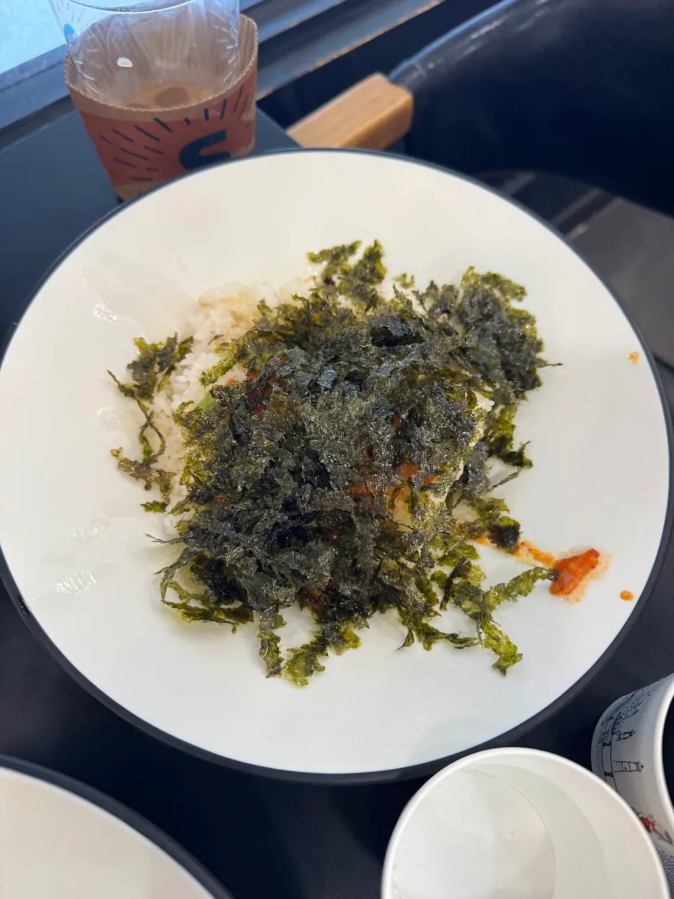 ピリ辛スープで煮込んだカルグクス