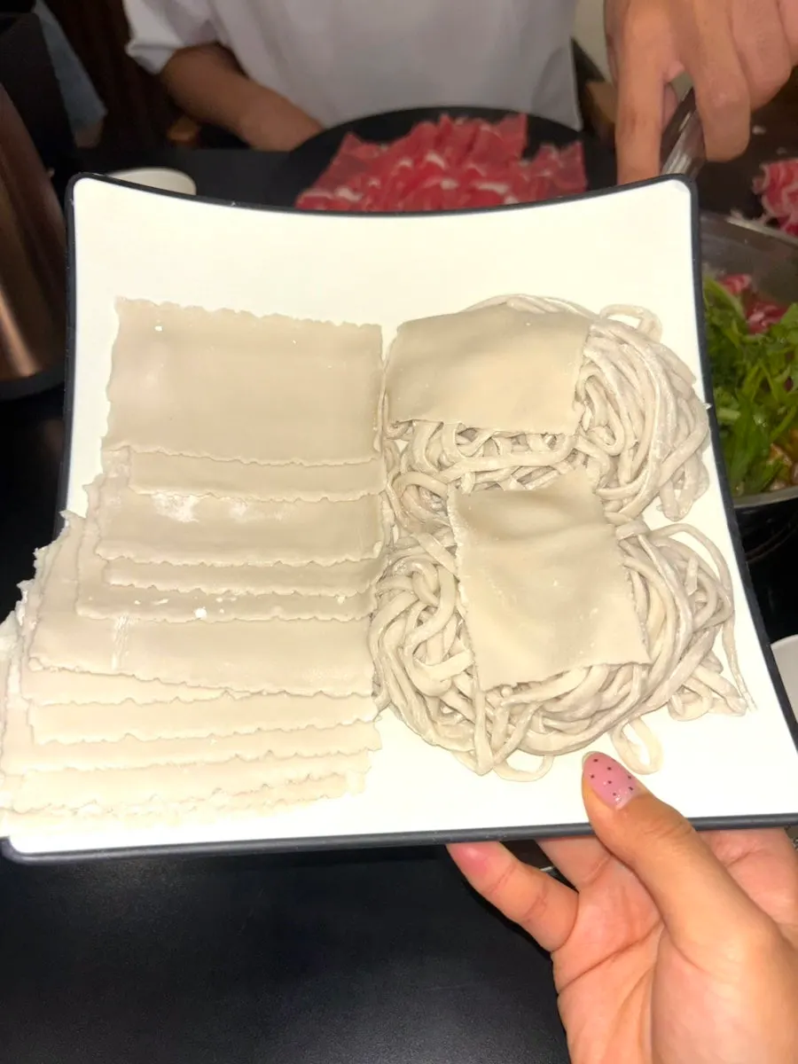 자가제면 칼국수와 수제비