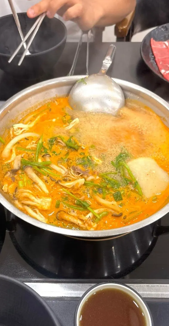 육수에 넣어 끓이는 칼국수 면