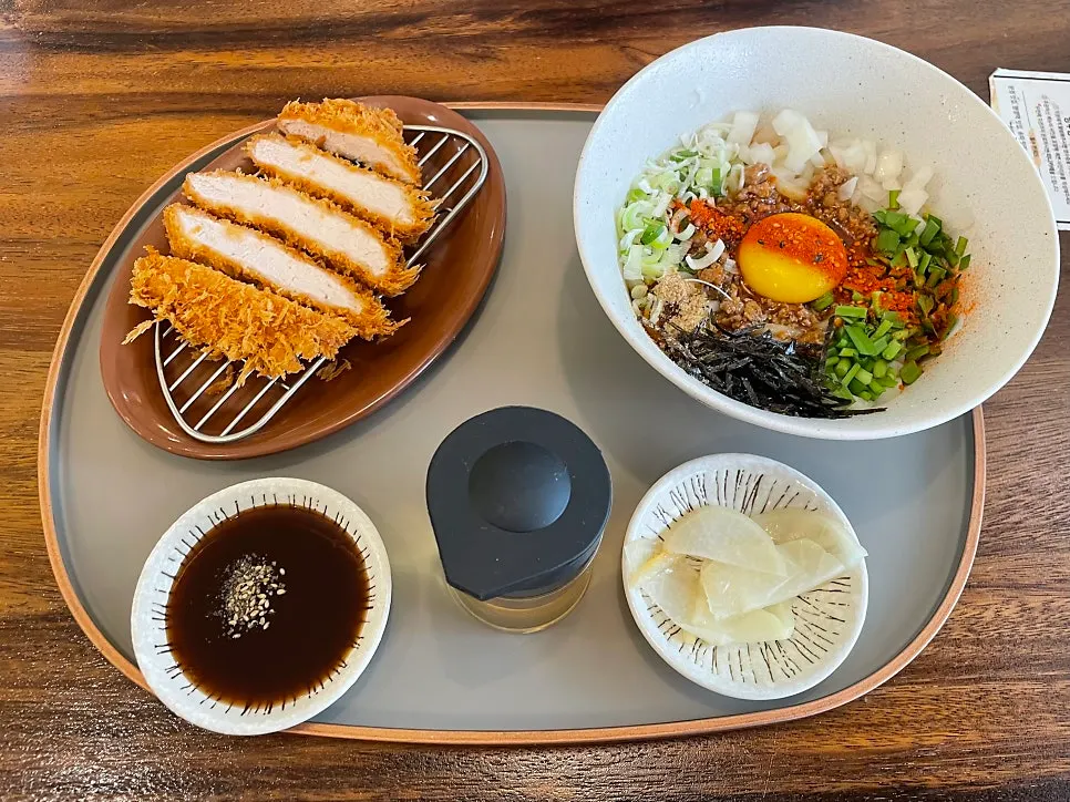 Mazemen and tonkatsu set menu