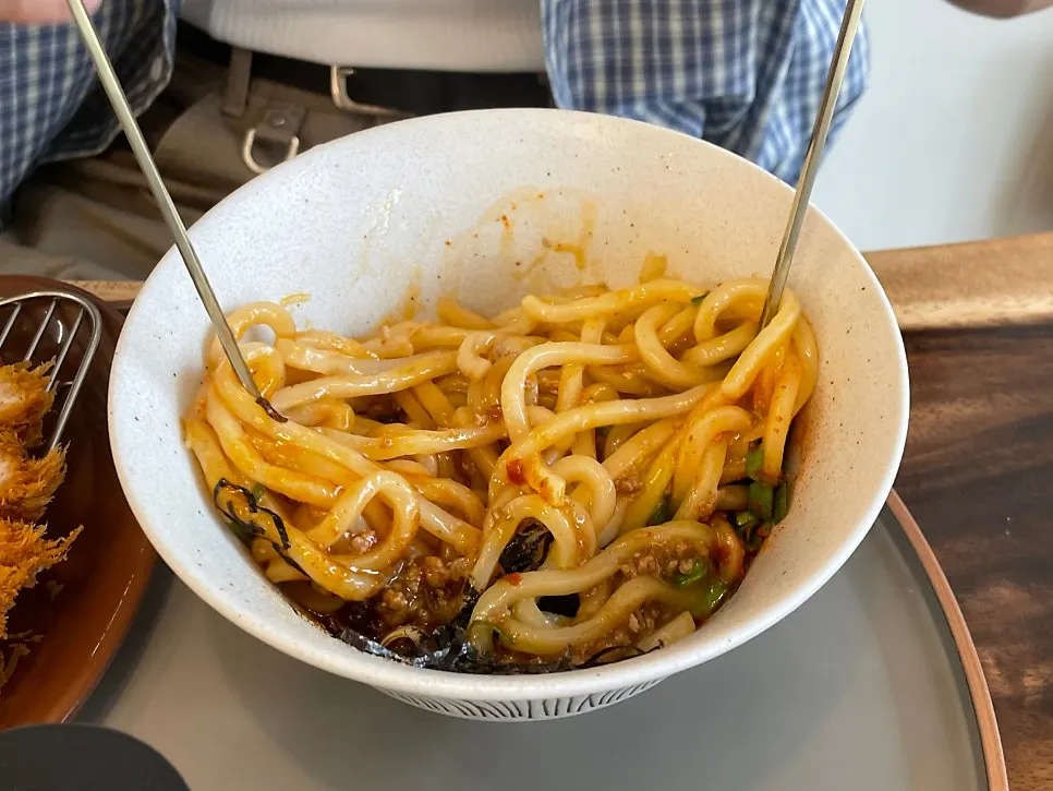 Mazemen noodles and remaining seasoning