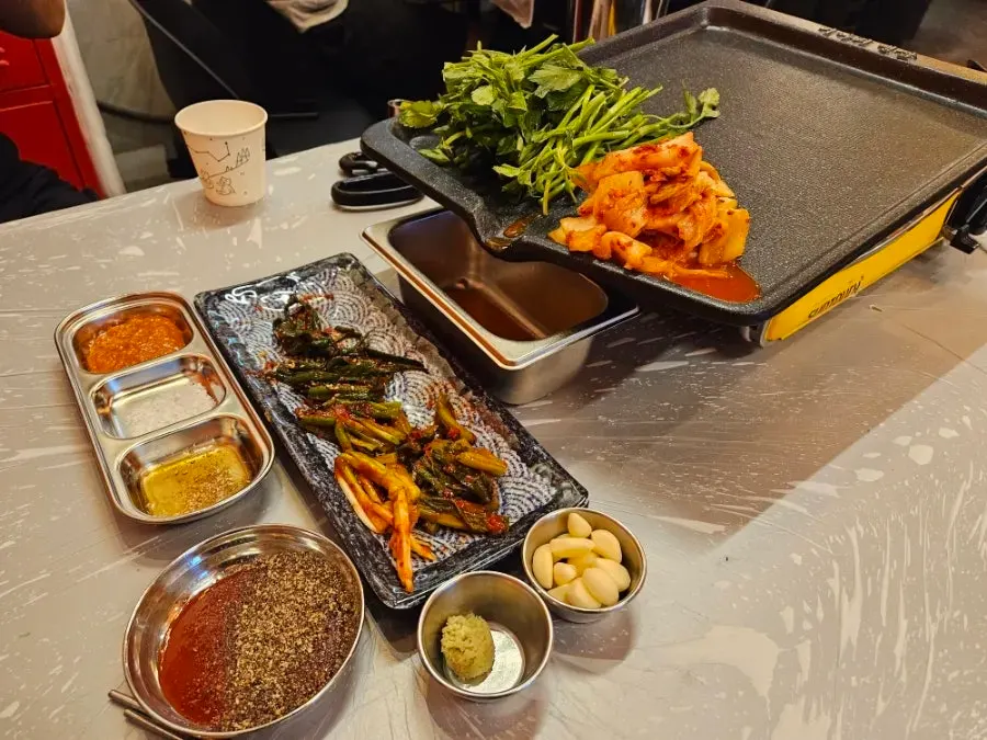 Ssamjang, salt and perilla seed sauce set