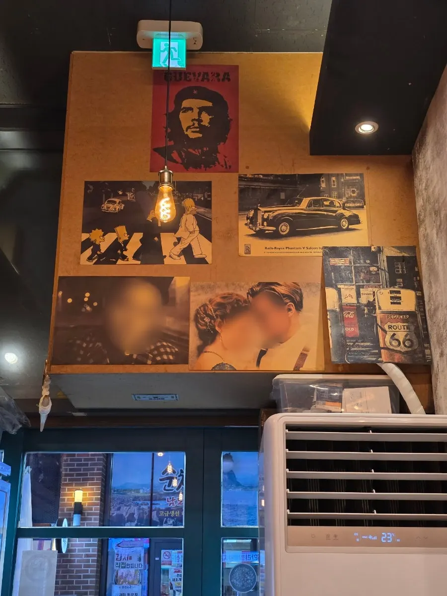 Seating suited to a team dinner at Minari Naengsam