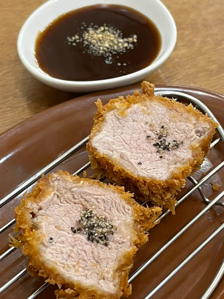 안심 부위 히레카츠 단면