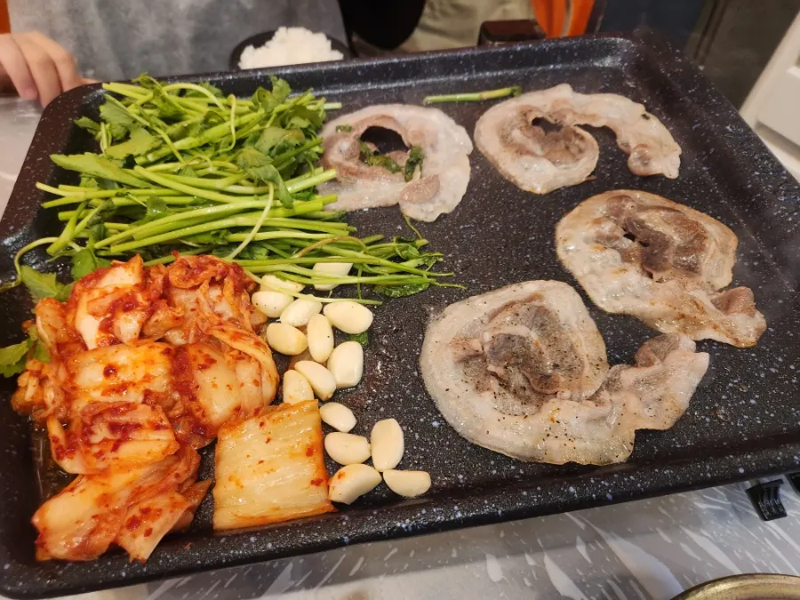 Minari and meat on the grill