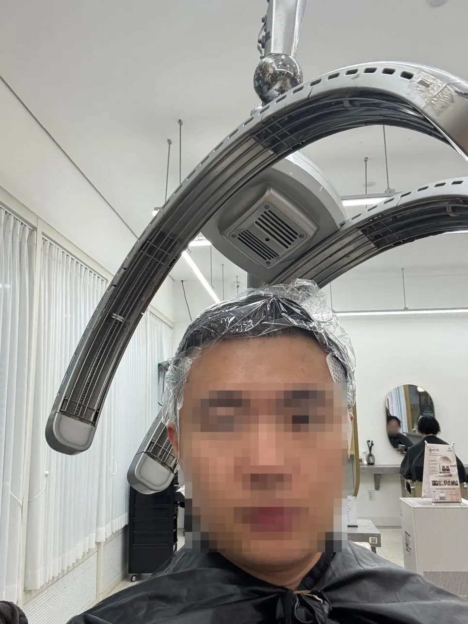 남자 아이롱펌 시술 준비 과정