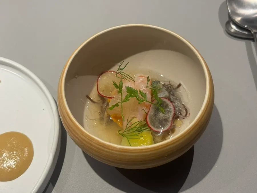 Dongchimi mulhoe with mustard jelly